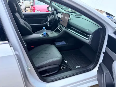 2025 Geely Galaxy A7 EM 1.5L 112HP L4 1DHT PHEV