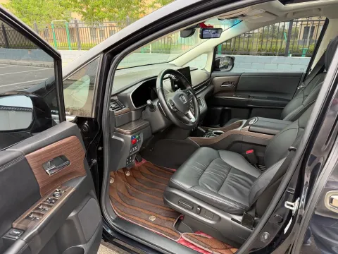 2022 Honda Odyssey 2.0L 146HP L4 E-CVT Hybrid