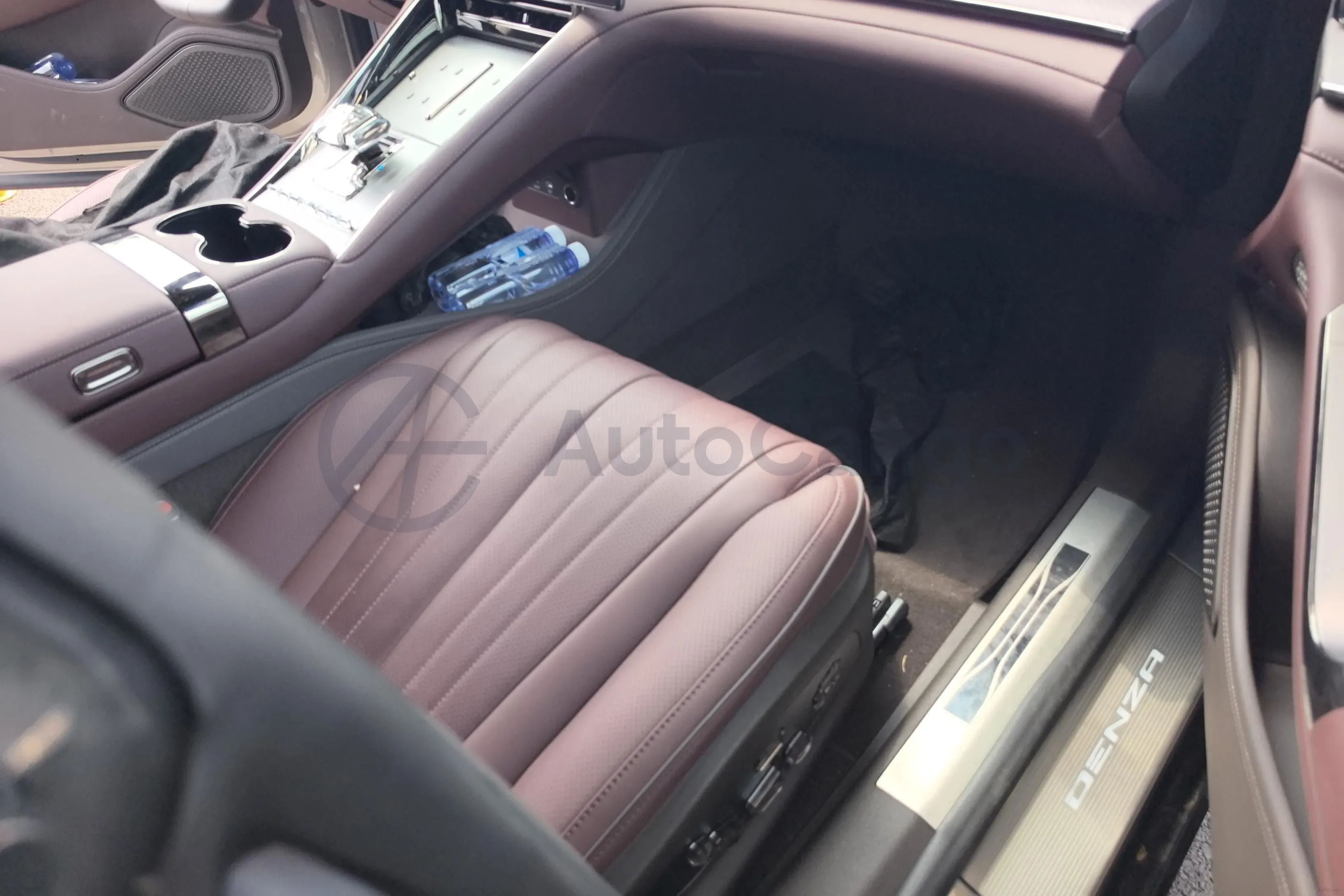 2024 Denza DenzaZ9GT 2.0T 207HP L4 E-CVT PHEV 38.5KWH,autocango,china used car exporter,china ev exporter,chinese used car exporter,chinese used ev exporter