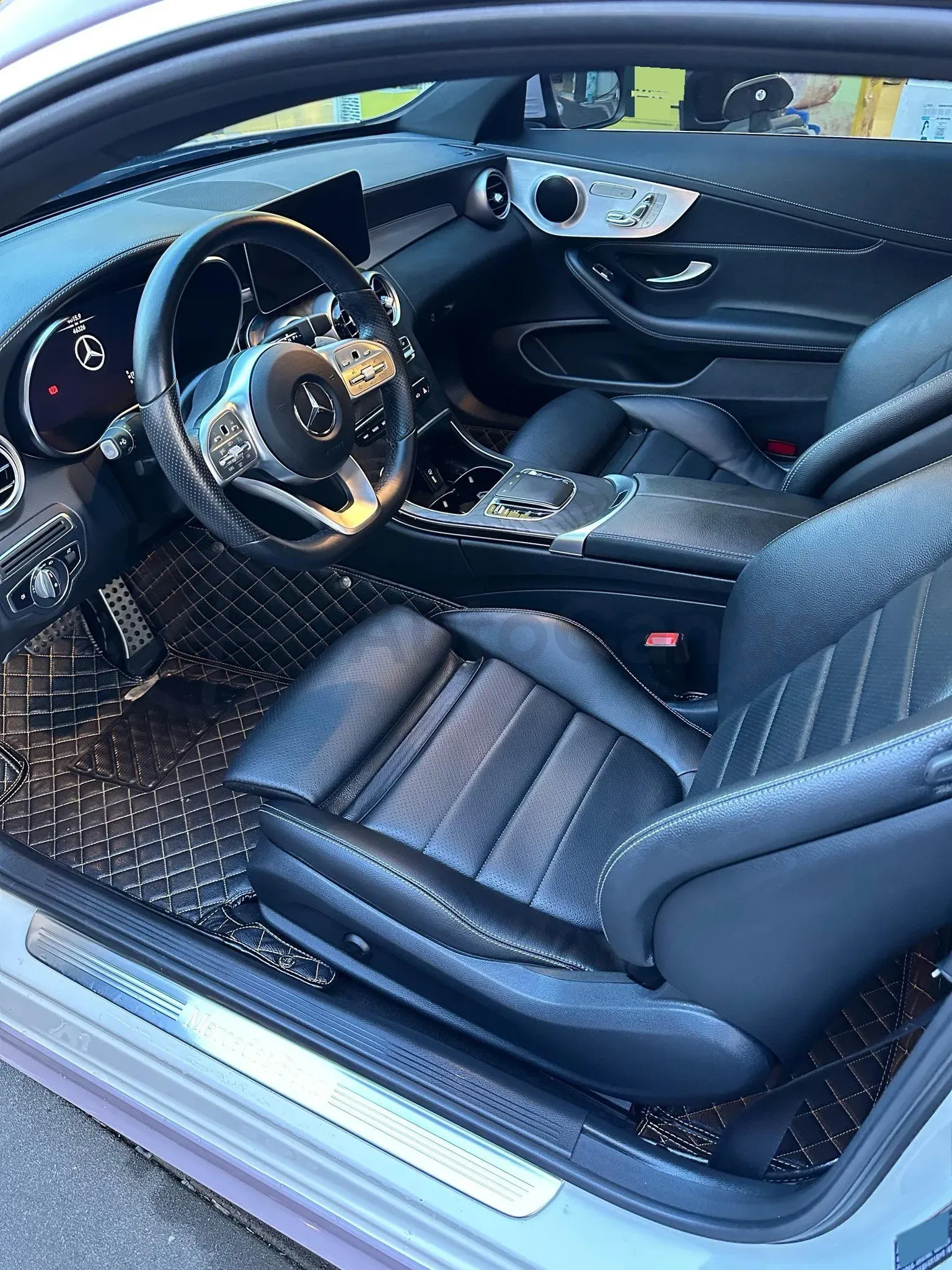 2021 Mercedes-Benz C Class 1.5T 184HP L4 9AT,autocango,china used car exporter,china ev exporter,chinese used car exporter,chinese used ev exporter