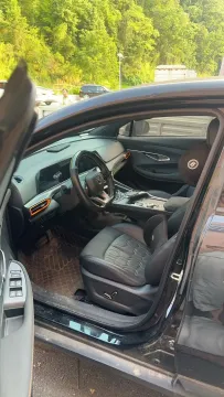 2023 ChangAn UNI-T 1.5T 188HP L4 7DCT