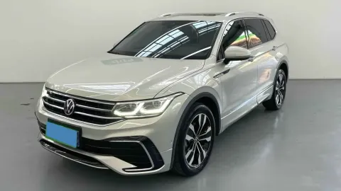 2023 VOLKSWAGEN TIGUAN L,autocango,china used car exporter,china ev exporter,chinese used car exporter,chinese used ev exporter