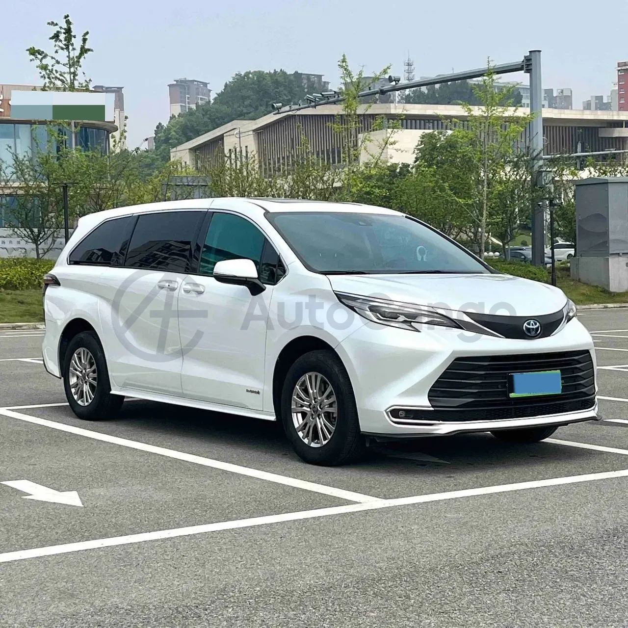 2023 Toyota Sienna 2.5L 189HP L4 E-CVT Hybrid,autocango,china used car exporter,china ev exporter,chinese used car exporter,chinese used ev exporter
