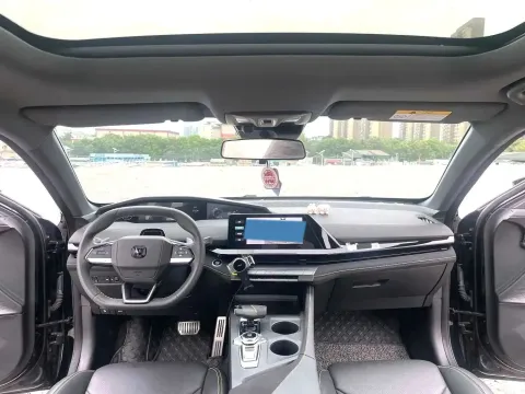2022 ChangAn UNI-V 1.5T 188HP L4 7DCT