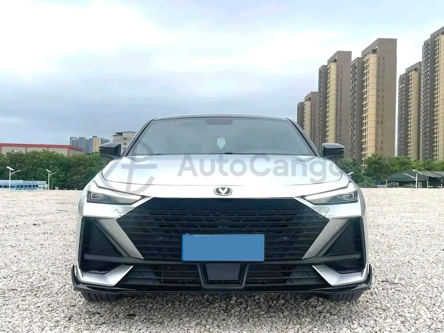 2022 ChangAn UNI-V 1.5T 188HP L4 7DCT,autocango,china used car exporter,china ev exporter,chinese used car exporter,chinese used ev exporter