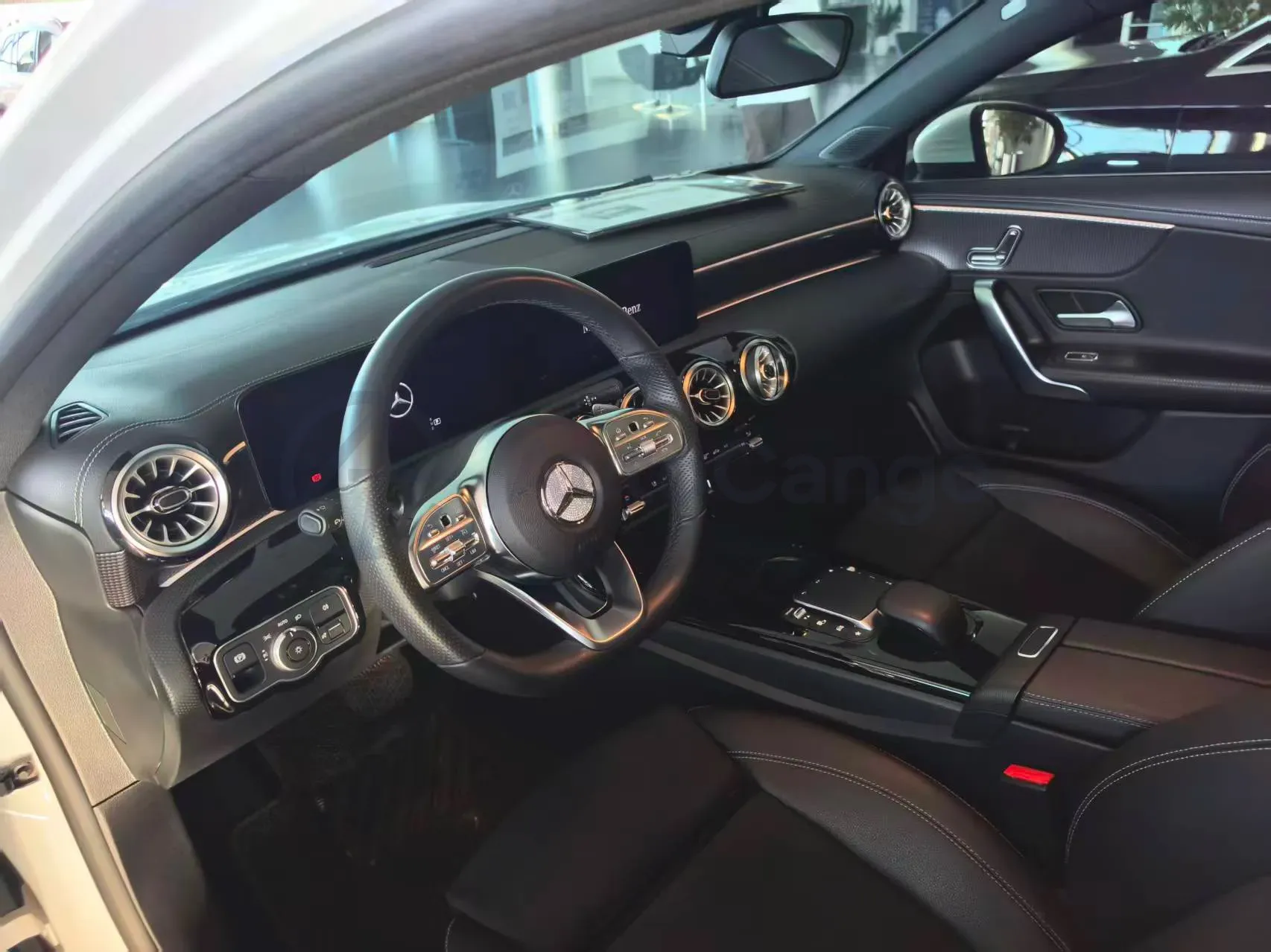 2022 Mercedes-Benz A Class 1.3T 163HP L4 7DCT,autocango,china used car exporter,china ev exporter,chinese used car exporter,chinese used ev exporter