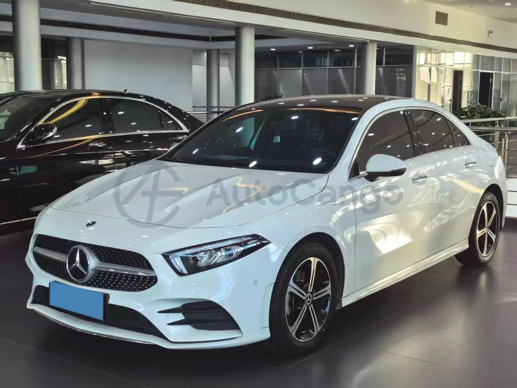2022 Mercedes-Benz A Class 1.3T 163HP L4 7DCT,autocango,china used car exporter,china ev exporter,chinese used car exporter,chinese used ev exporter