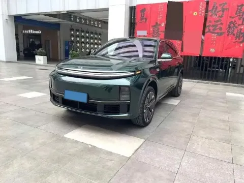 2025 LI L8,autocango,china used car exporter,china ev exporter,chinese used car exporter,chinese used ev exporter