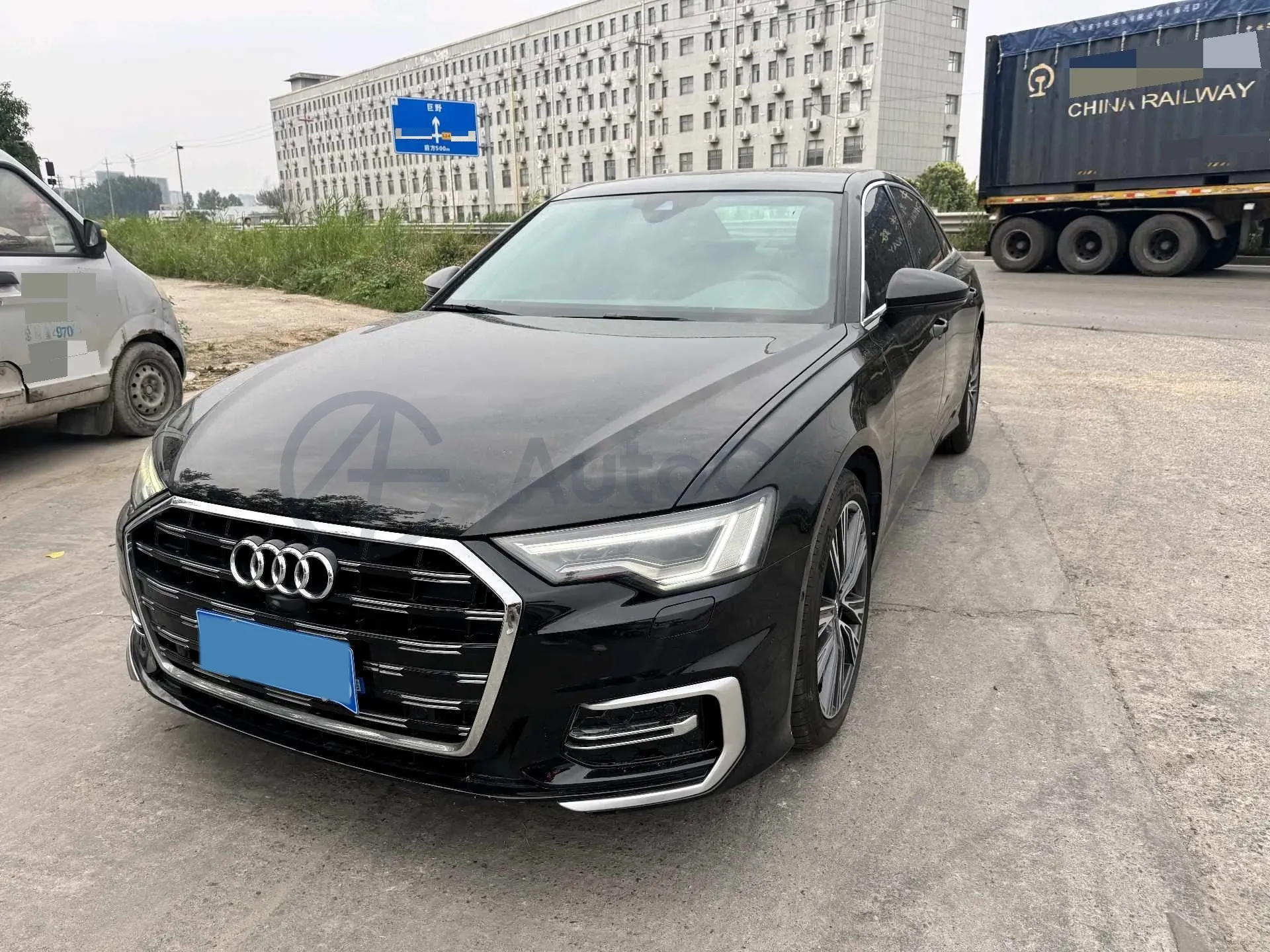 2025 Audi A6L 2.0T 245HP L4 7DCT,autocango,china used car exporter,china ev exporter,chinese used car exporter,chinese used ev exporter