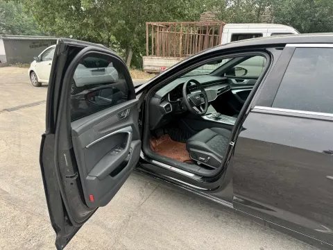 2025 Audi A6L 2.0T 245HP L4 7DCT