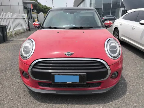 2019 MINI MINI 1.5T 136HP L3 7DCT,autocango,china used car exporter,china ev exporter,chinese used car exporter,chinese used ev exporter