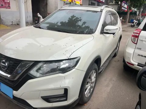 2020 NISSAN X-TRAIL,autocango,china used car exporter,china ev exporter,chinese used car exporter,chinese used ev exporter