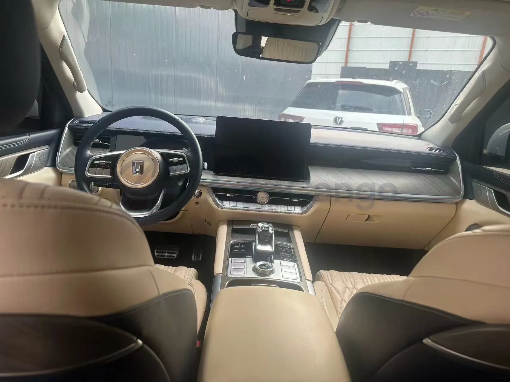 2023 Tank 500 2.0T 252HP L4 9AT PHEV 37.1KWH,autocango,china used car exporter,china ev exporter,chinese used car exporter,chinese used ev exporter