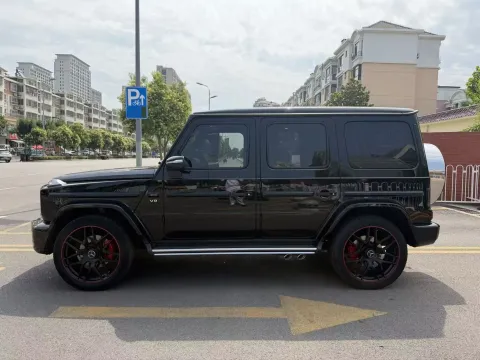 2019 Mercedes-Benz G Class 4.0T 421HP V8 9AT