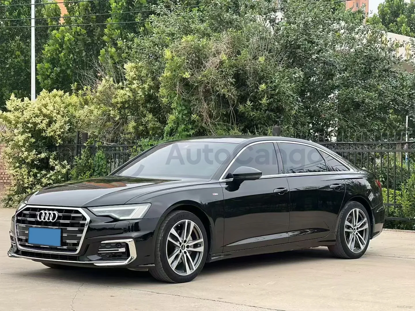 2023 Audi A6L 2.0T 190HP L4 7DCT,autocango,china used car exporter,china ev exporter,chinese used car exporter,chinese used ev exporter