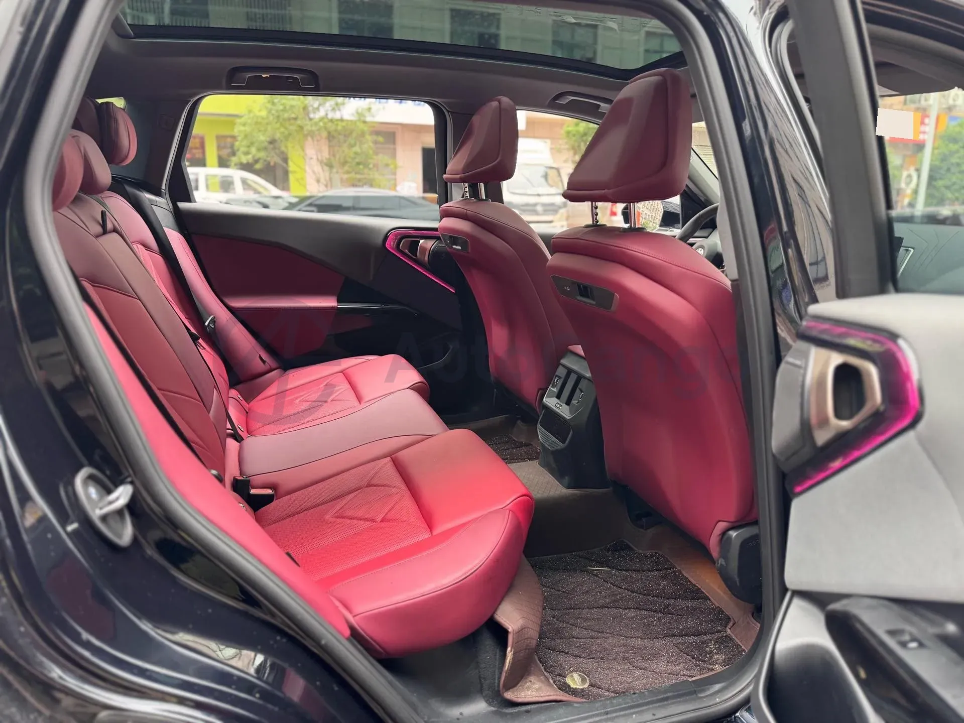 2025 BMW X3 2.0T 258HP L4 8AT,autocango,china used car exporter,china ev exporter,chinese used car exporter,chinese used ev exporter