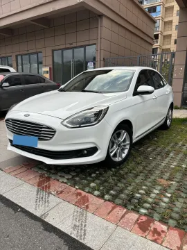 2019 FORD ESCORT,autocango,china used car exporter,china ev exporter,chinese used car exporter,chinese used ev exporter