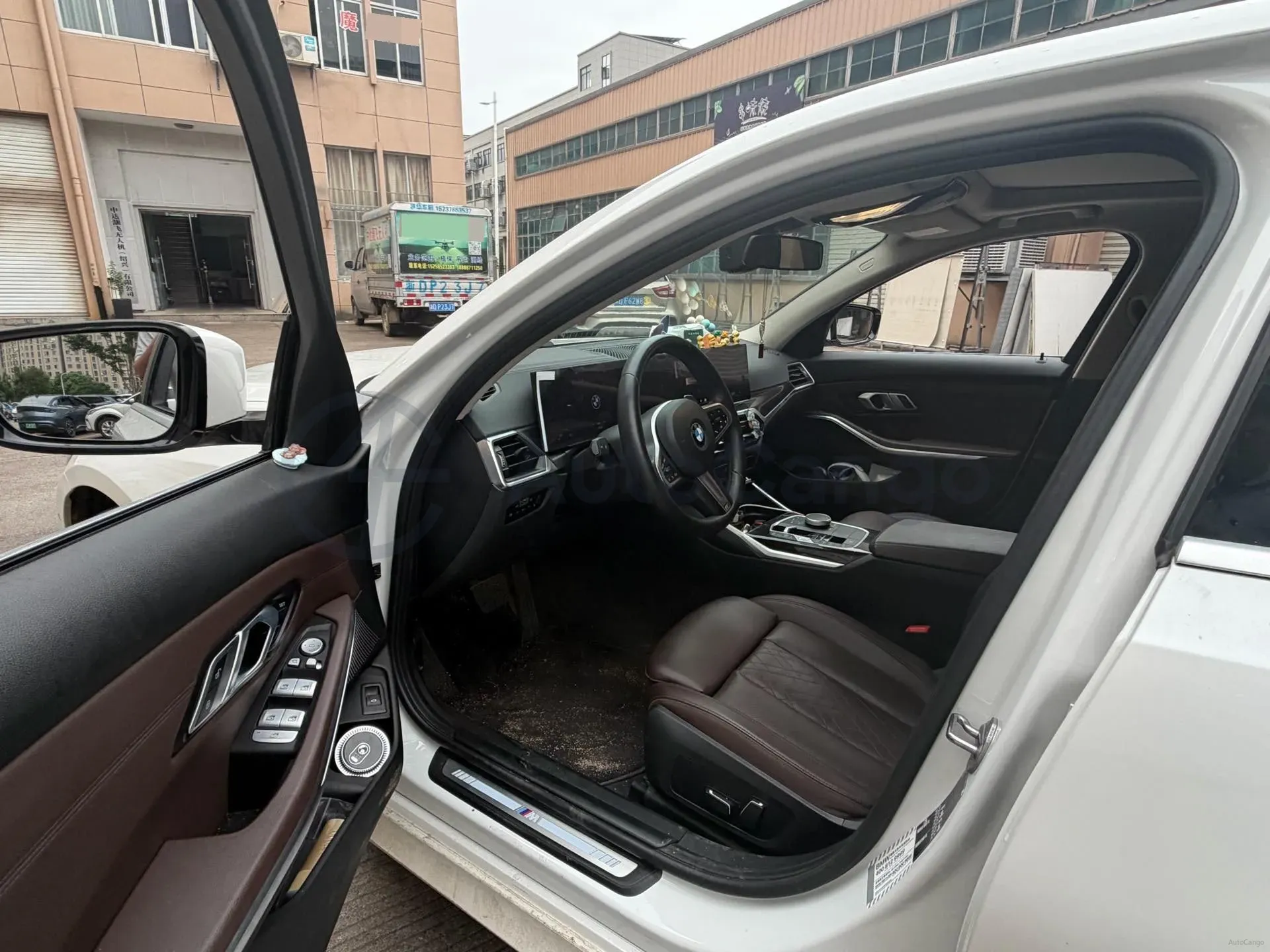 2024 BMW 3 Series 2.0T 184HP L4 8AT,autocango,china used car exporter,china ev exporter,chinese used car exporter,chinese used ev exporter