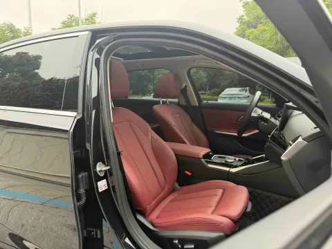 2024 BMW i3 BEV 70KWH