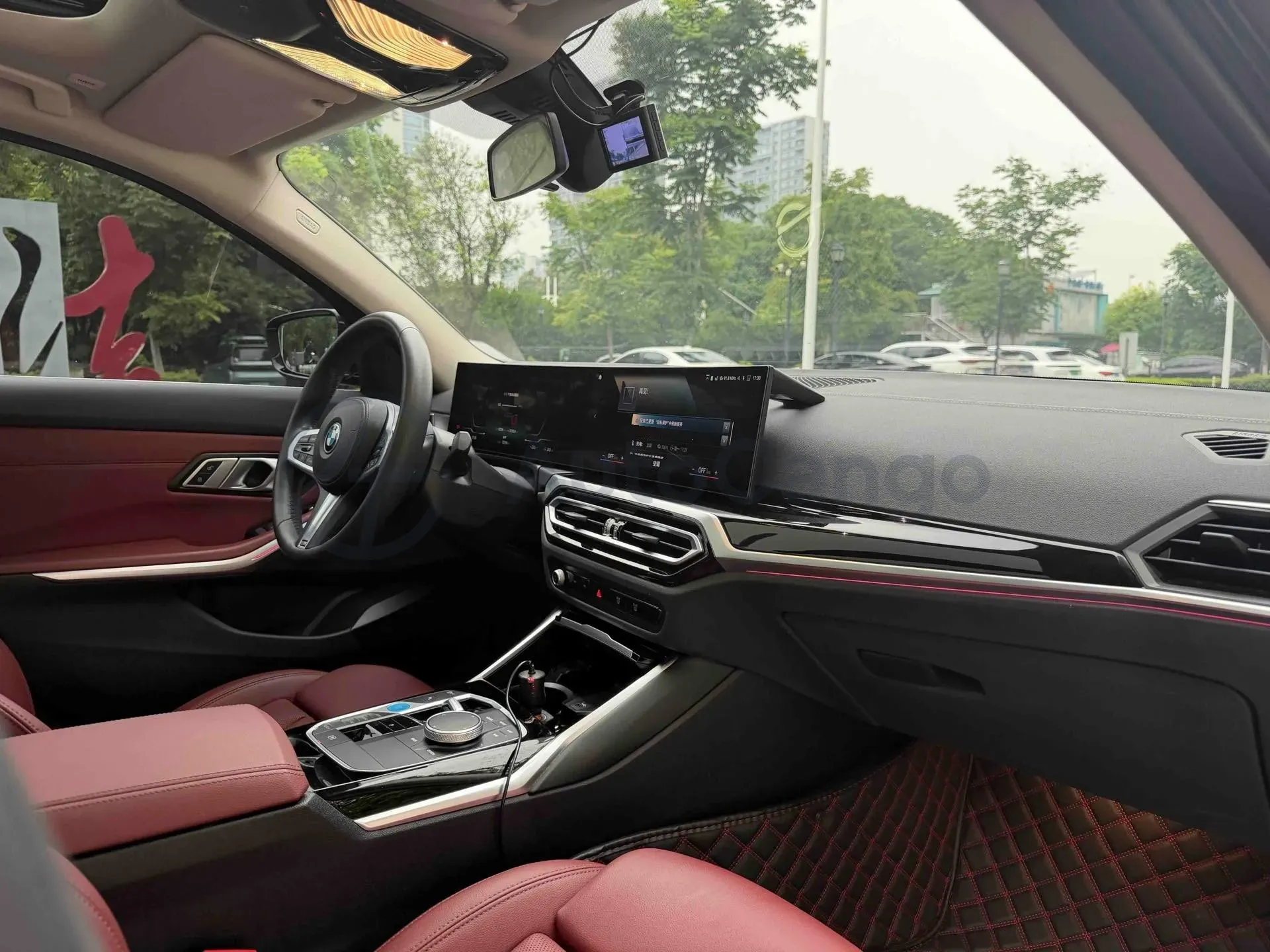 2024 BMW i3 BEV 70KWH,autocango,china used car exporter,china ev exporter,chinese used car exporter,chinese used ev exporter