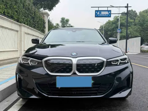 2024 BMW i3 BEV 70KWH