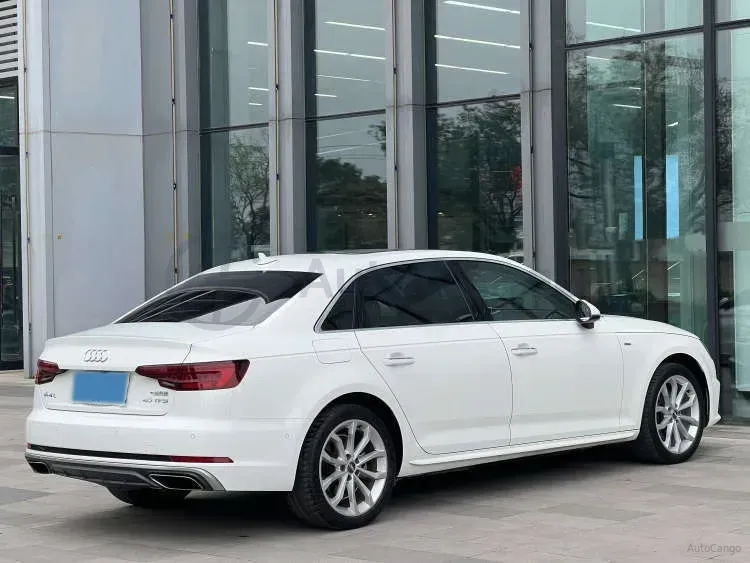 2019 Audi A4L 2.0T 190HP L4 7DCT,autocango,china used car exporter,china ev exporter,chinese used car exporter,chinese used ev exporter