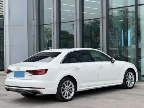 2019 Audi A4L 2.0T 190HP L4 7DCT