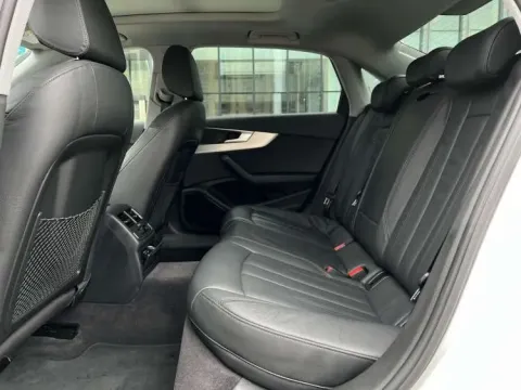 2019 Audi A4L 2.0T 190HP L4 7DCT