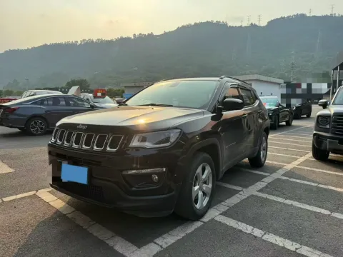2020 JEEP COMPASS,autocango,china used car exporter,china ev exporter,chinese used car exporter,chinese used ev exporter
