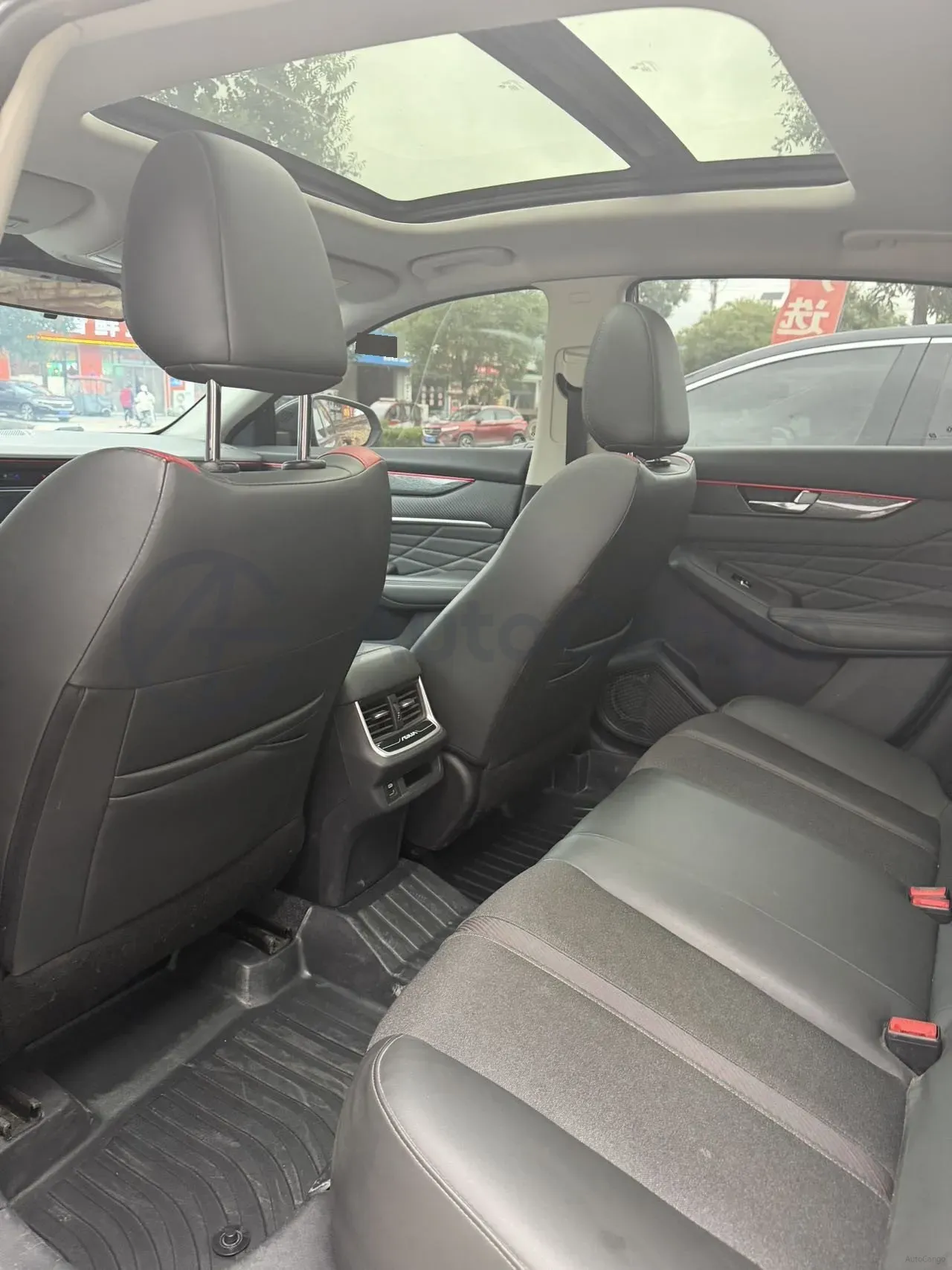 2021 DongFeng Aeolus YiXuan MAX 1.5T 190HP L4 7DCT,autocango,china used car exporter,china ev exporter,chinese used car exporter,chinese used ev exporter