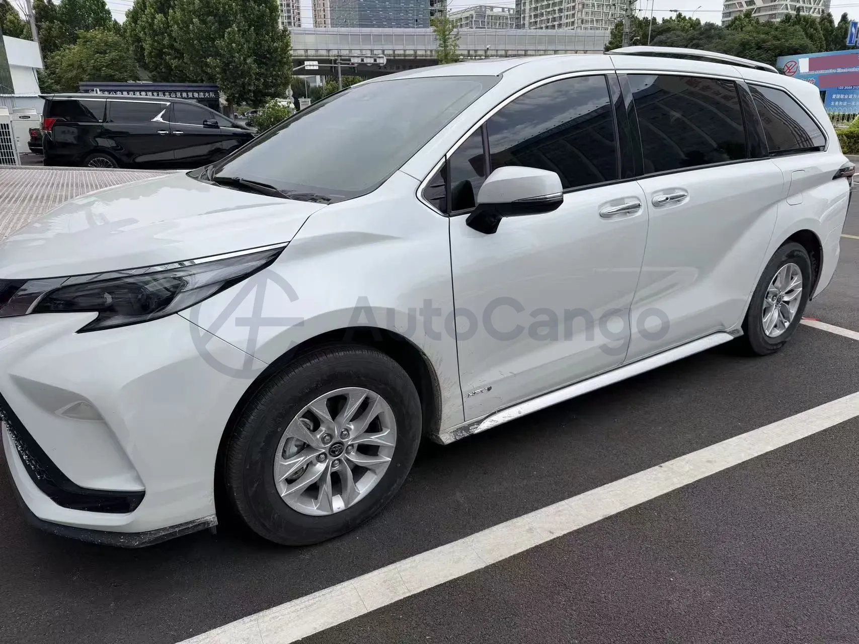 2024 Toyota Granvia 2.5L 189HP L4 E-CVT Hybrid,autocango,china used car exporter,china ev exporter,chinese used car exporter,chinese used ev exporter