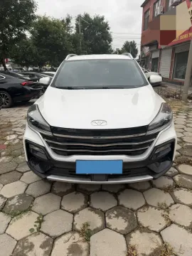 2023 DongFeng Aeolus YiXuan 1.5L 125HP L4 6DCT