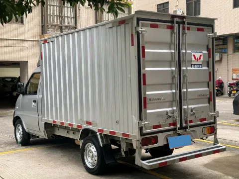 2022 WuLing RongGuang Mini Truck 1.5L 99HP L4 5MT