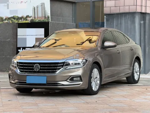 2019 VOLVO V40,autocango,china used car exporter,china ev exporter,chinese used car exporter,chinese used ev exporter