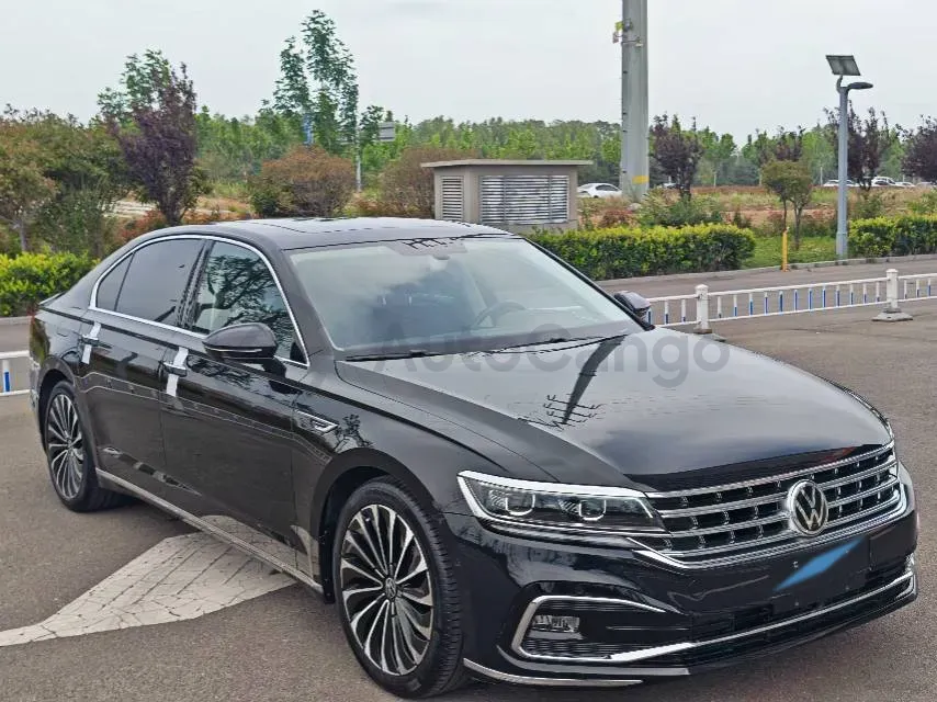 2021 Volkswagen Phideon 2.0T 224HP L4 7DCT,autocango,china used car exporter,china ev exporter,chinese used car exporter,chinese used ev exporter
