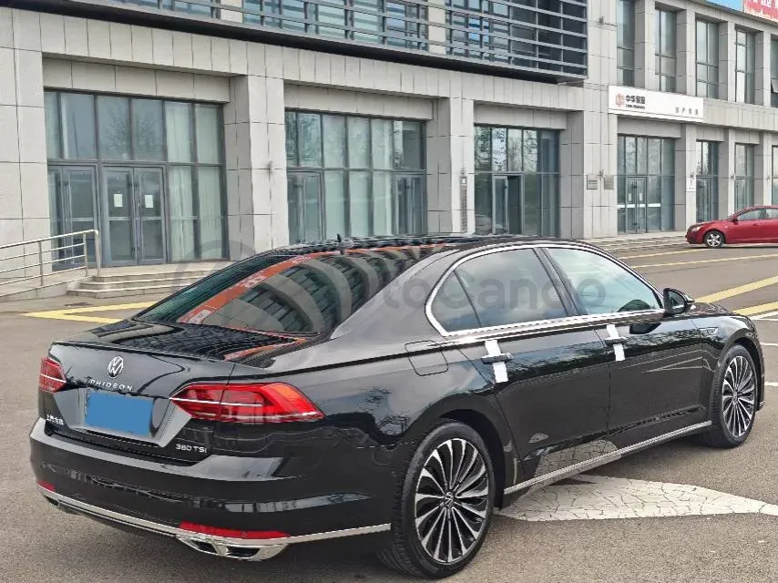 2021 Volkswagen Phideon 2.0T 224HP L4 7DCT,autocango,china used car exporter,china ev exporter,chinese used car exporter,chinese used ev exporter