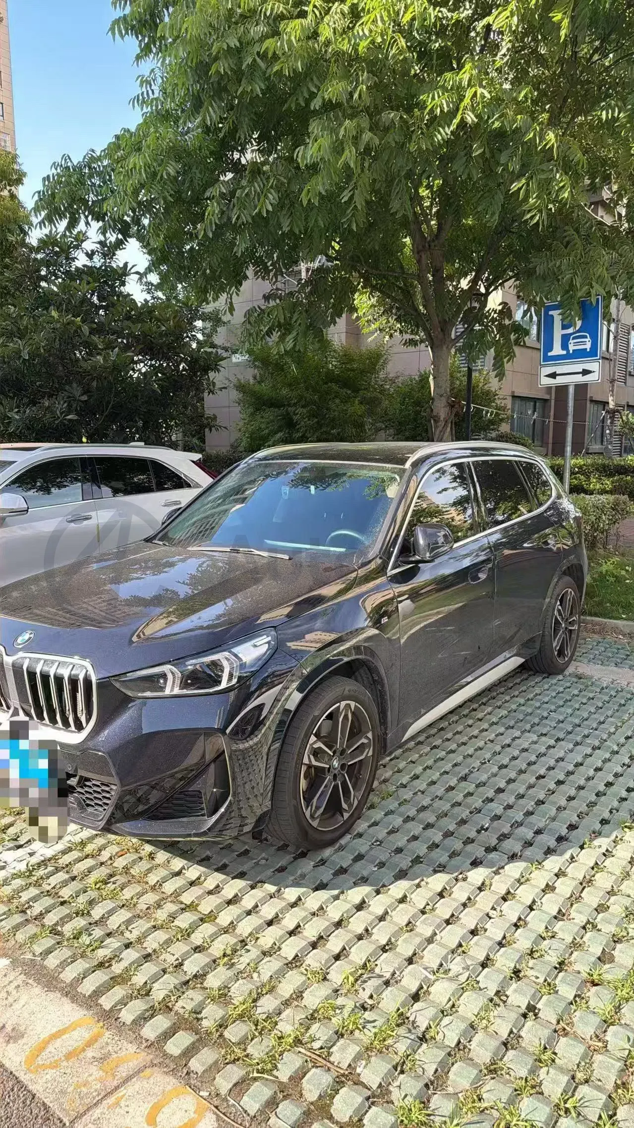 2023 BMW X1 2.0T 204HP L4 7DCT,autocango,china used car exporter,china ev exporter,chinese used car exporter,chinese used ev exporter
