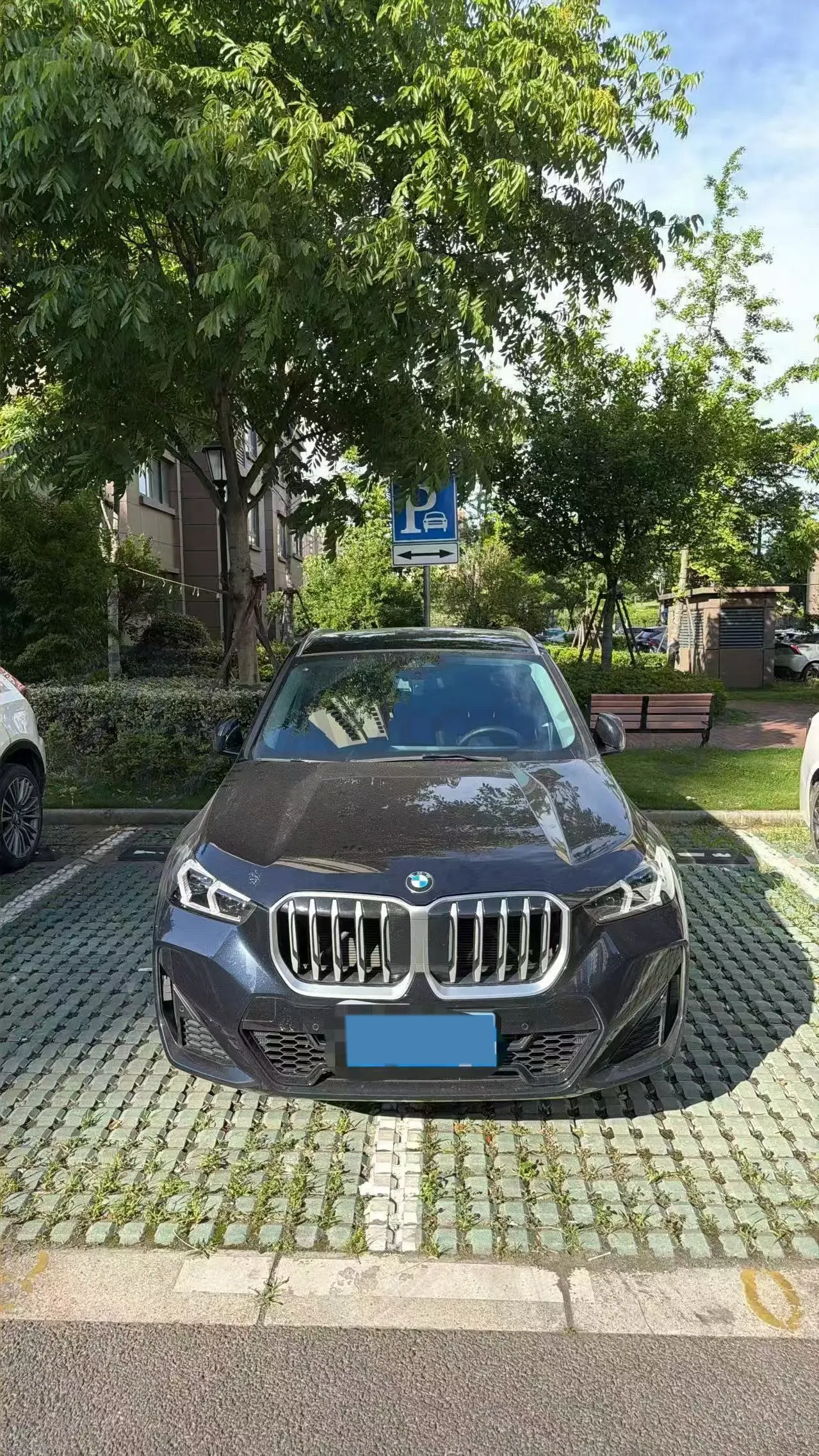 2023 BMW X1 2.0T 204HP L4 7DCT,autocango,china used car exporter,china ev exporter,chinese used car exporter,chinese used ev exporter