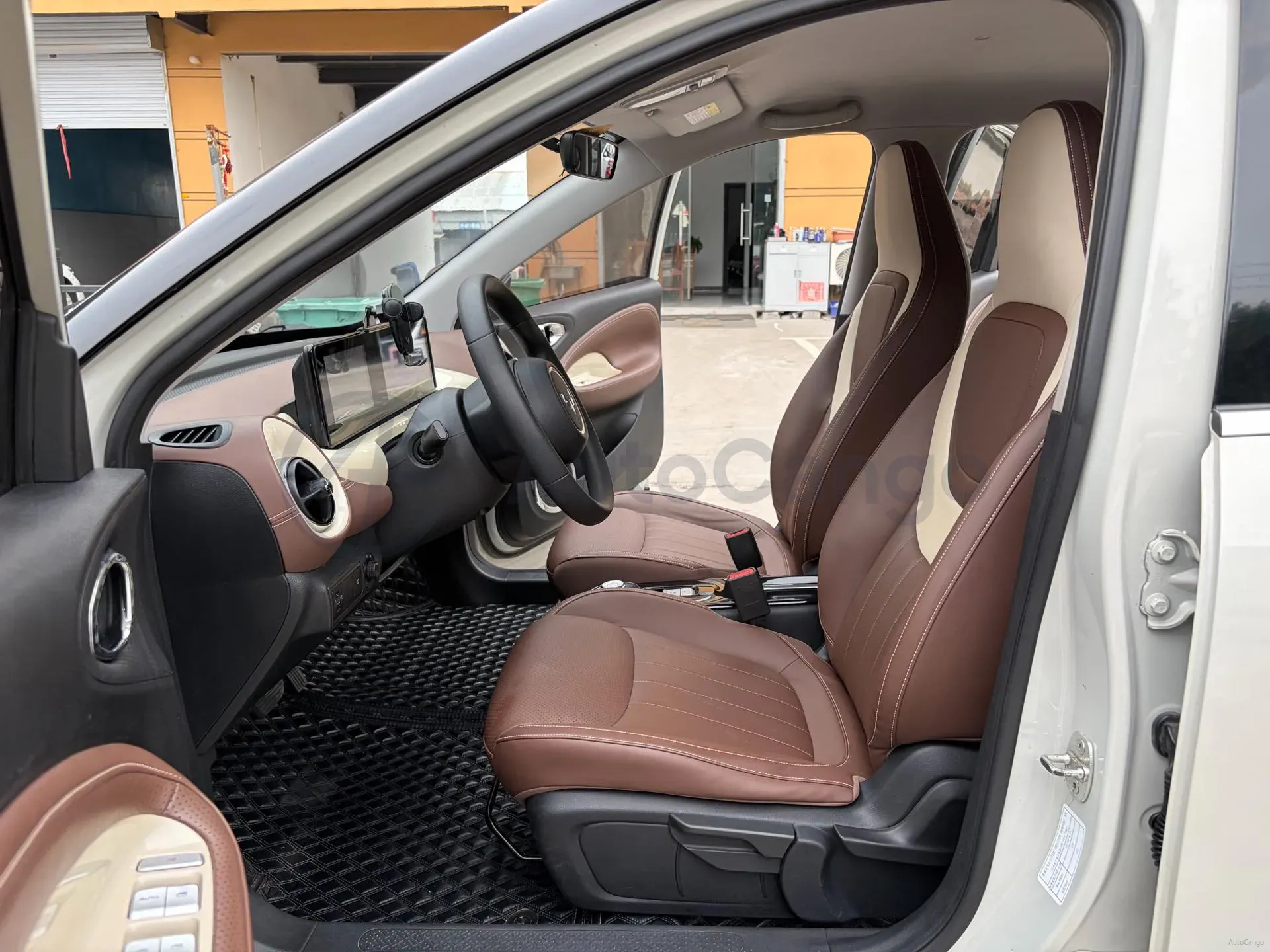 2023 WuLing BinGuo BEV 31.9KWH,autocango,china used car exporter,china ev exporter,chinese used car exporter,chinese used ev exporter