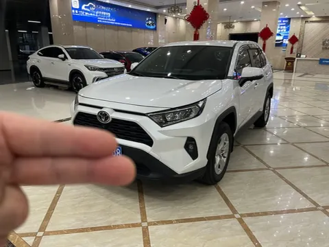 2024 TOYOTA RAV4,autocango,china used car exporter,china ev exporter,chinese used car exporter,chinese used ev exporter