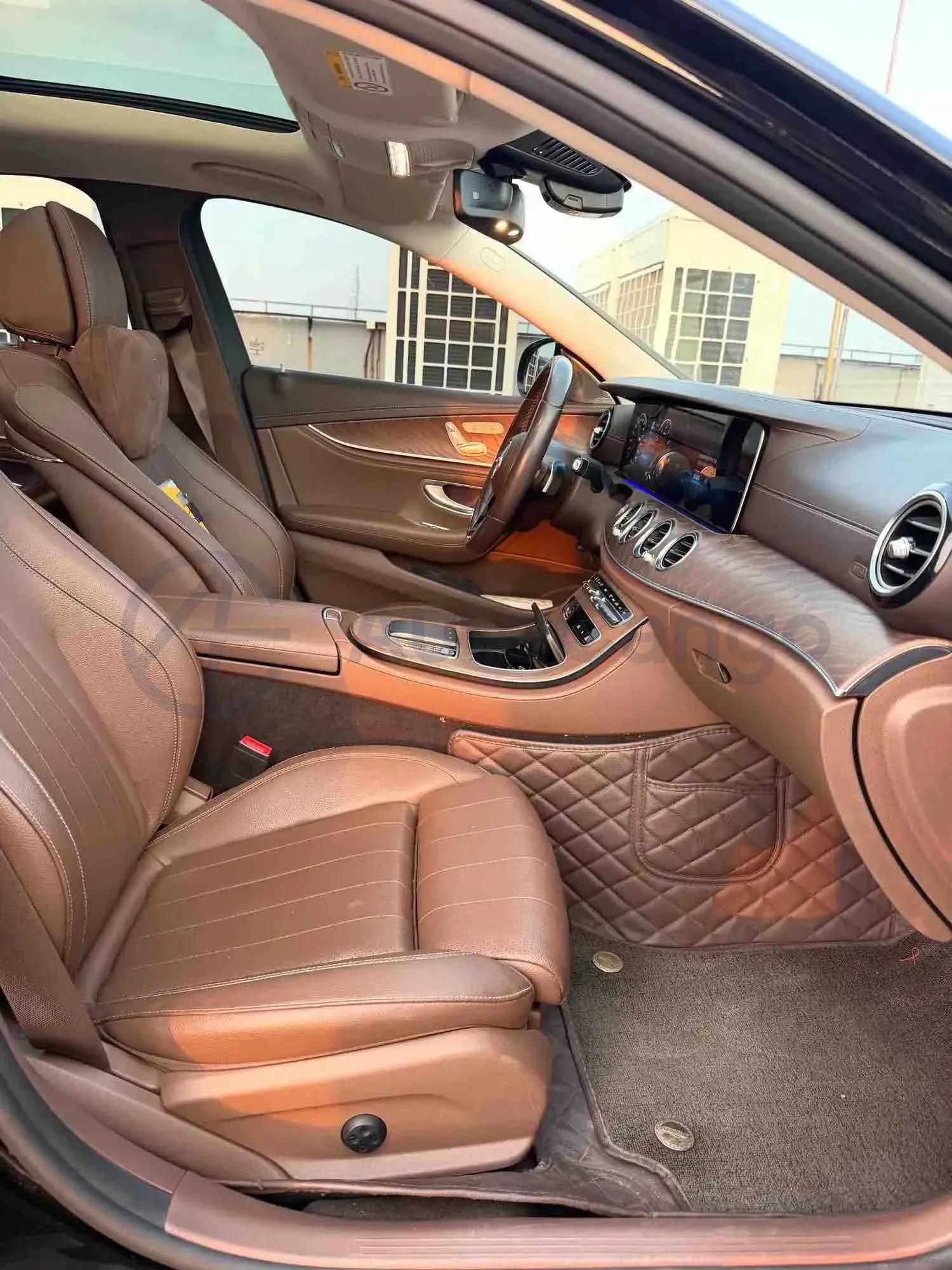 2022 Mercedes-Benz GLC Class 2.0T 258HP L4 9AT,autocango,china used car exporter,china ev exporter,chinese used car exporter,chinese used ev exporter