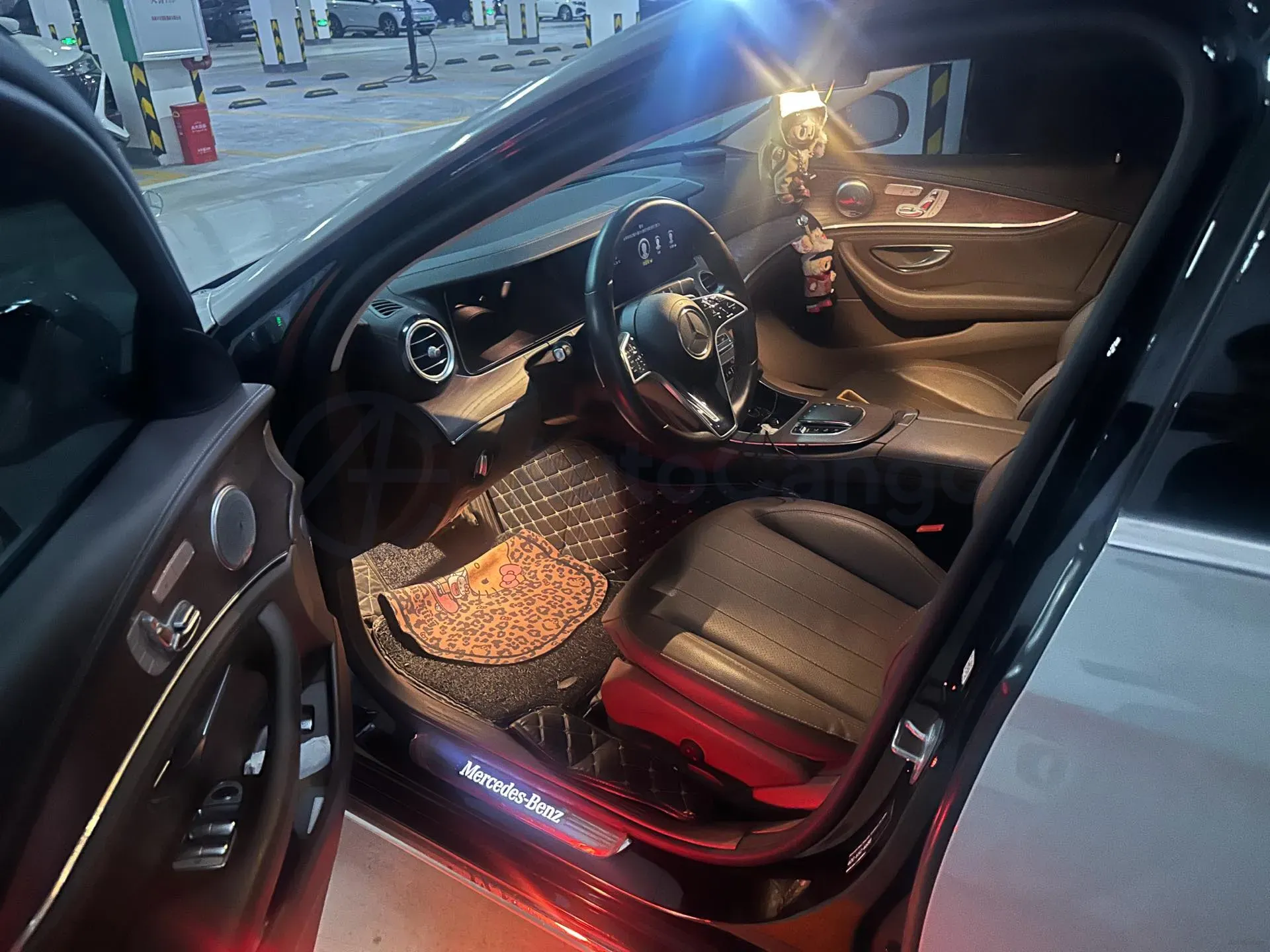2022 Mercedes-Benz E Class 2.0T 258HP L4 9AT,autocango,china used car exporter,china ev exporter,chinese used car exporter,chinese used ev exporter