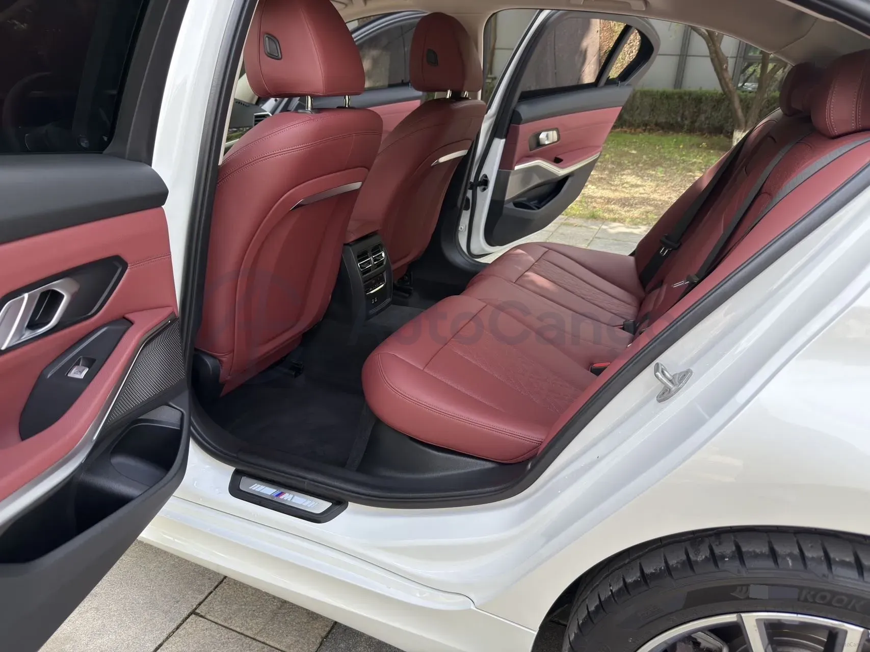 2023 BMW 3 Series 2.0T 184HP L4 8AT,autocango,china used car exporter,china ev exporter,chinese used car exporter,chinese used ev exporter
