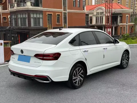 2023 Volkswagen Lavida 1.5L 110HP L4 6AT