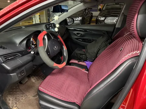 2022 Toyota Yaris L 1.5L 112HP L4 CVT