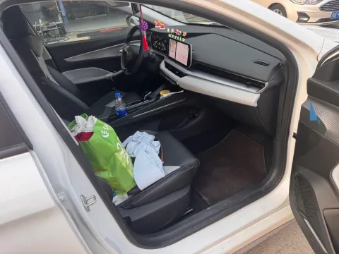 2022 Geely Binray 1.5T 181HP L4 7DCT,autocango,china used car exporter,china ev exporter,chinese used car exporter,chinese used ev exporter