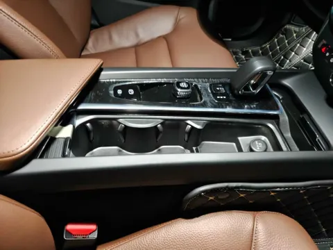 2026 Volvo S60 2.0T 197HP L4 7DCT