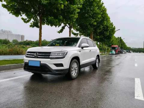 2021 VOLKSWAGEN THARU,autocango,china used car exporter,china ev exporter,chinese used car exporter,chinese used ev exporter