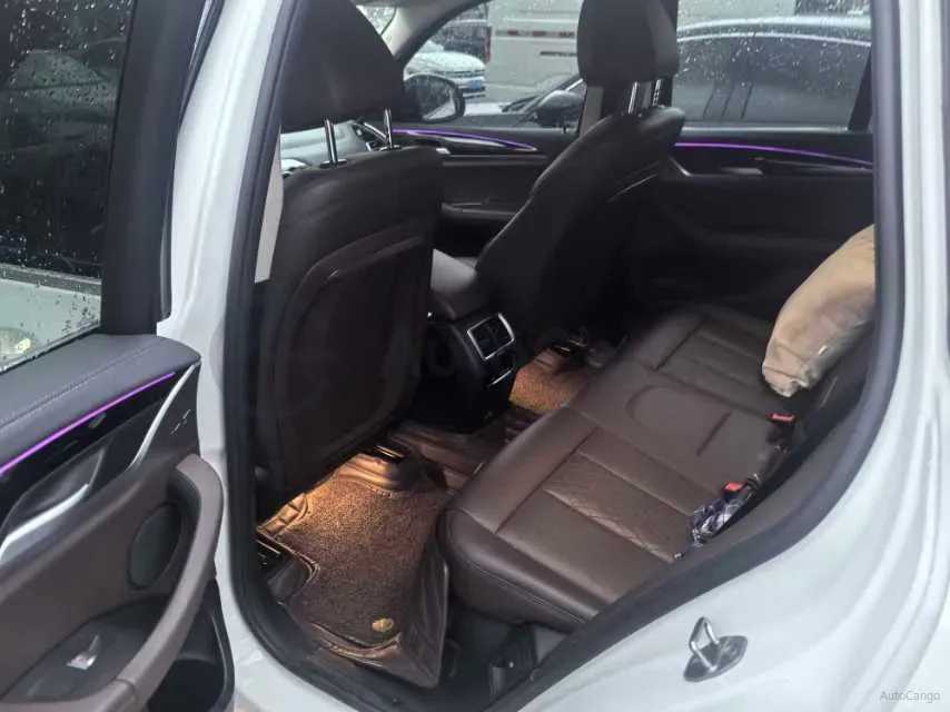 2022 BMW X3 2.0T 184HP L4 8AT,autocango,china used car exporter,china ev exporter,chinese used car exporter,chinese used ev exporter