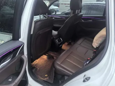 2022 BMW X3 2.0T 184HP L4 8AT
